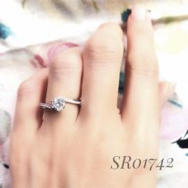 925 Silver Cubic Zirconia Ring