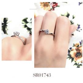 925 Silver Cubic Zirconia Ring